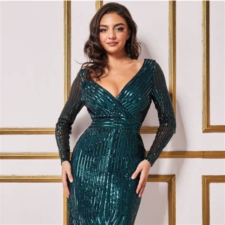 Is it OK to wear sequins during the day